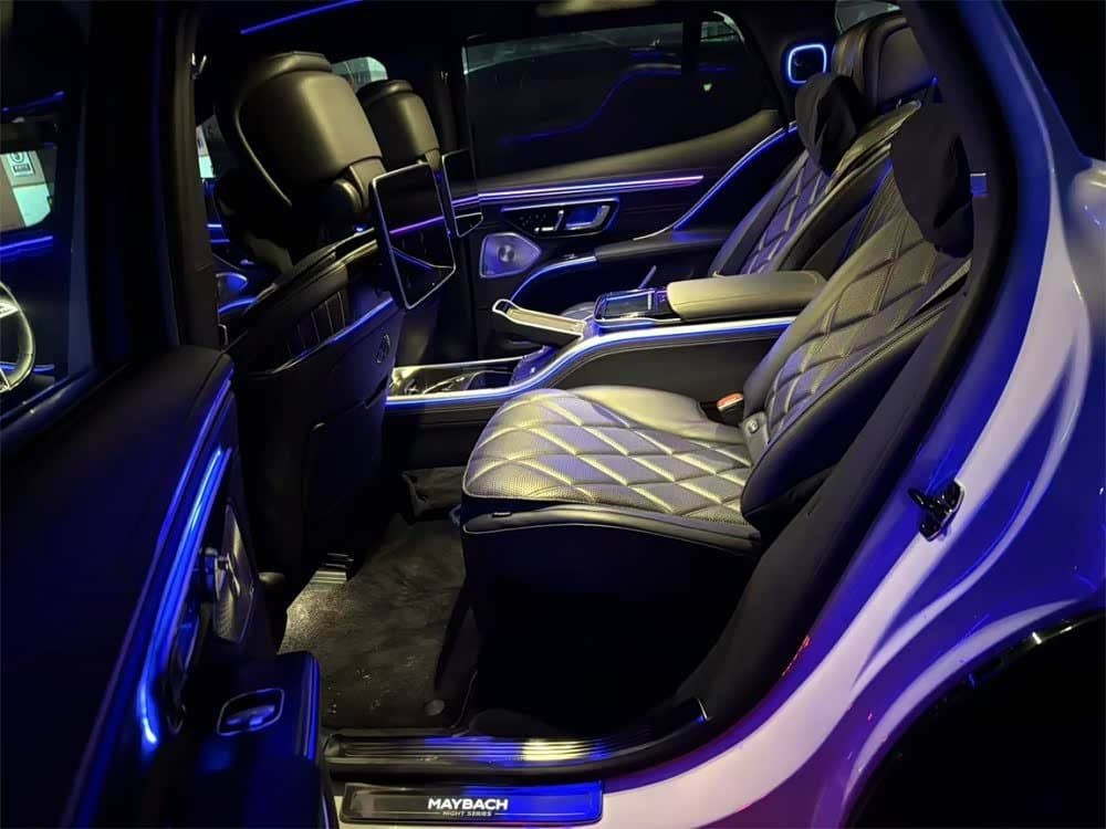 2024 Mercedes-Benz Maybach EQS SUV White, 2,100 km, China export – photo 6