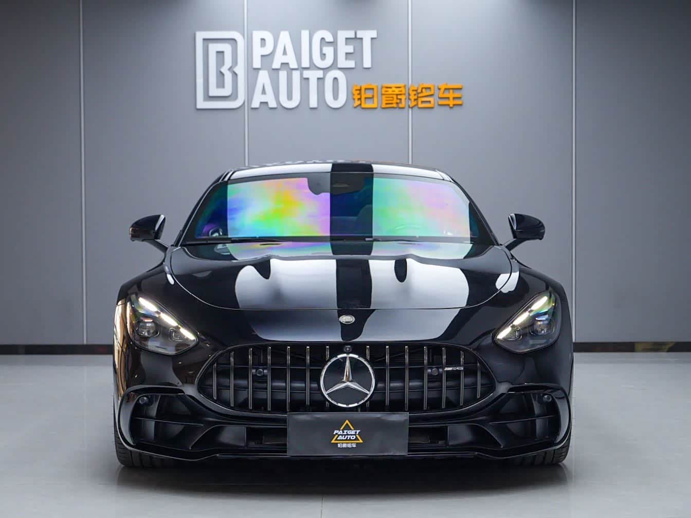 2025 Mercedes-Benz AMG GT Black, 6,000 km, China export – photo 1