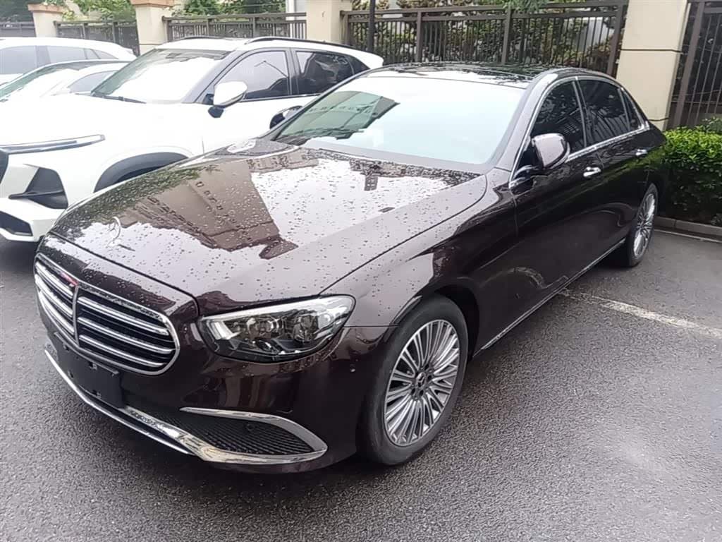 2020 Mercedes-Benz E-Class Black, 81,100 km, China export – photo 1