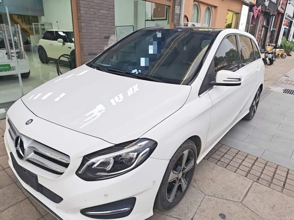 2015 Mercedes-Benz B-Class White, 91,700 km, China export – photo 1