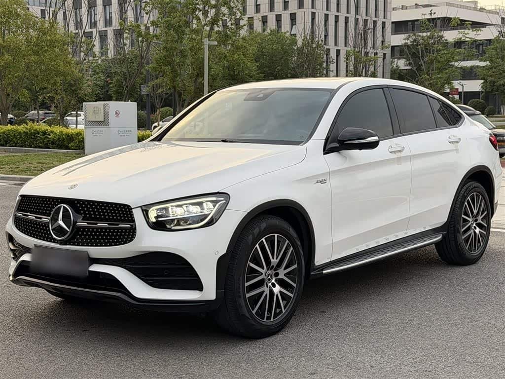 2019 Mercedes-Benz GLC Coupe White, 35,200 km, China export – photo 1
