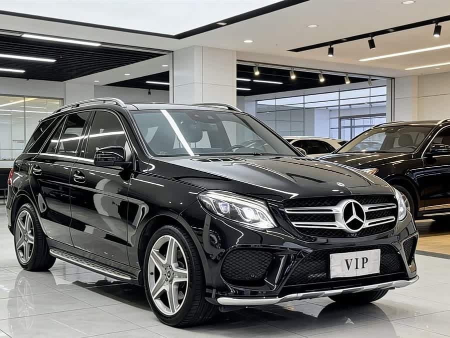2016 Mercedes-Benz GLE Black, 70,000 km, China export – photo 1