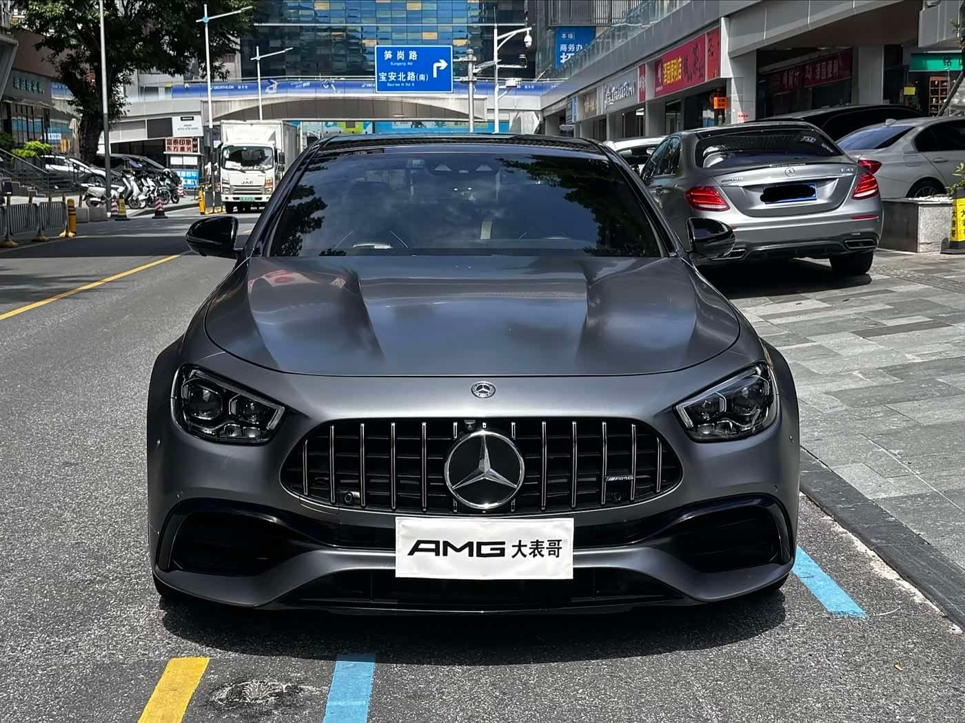2021 Mercedes-Benz E-Class AMG 银灰色, 61,000 km, China export – photo 2