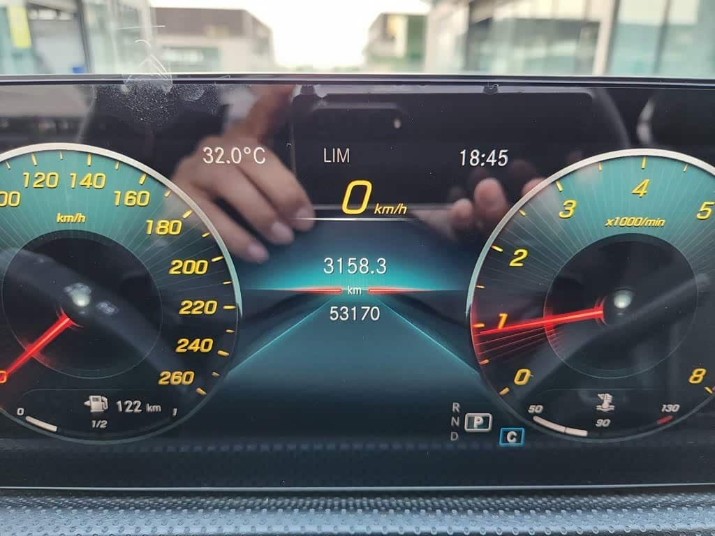 2021 Mercedes-Benz A-Class Red, 53,200 km, China export – photo 4