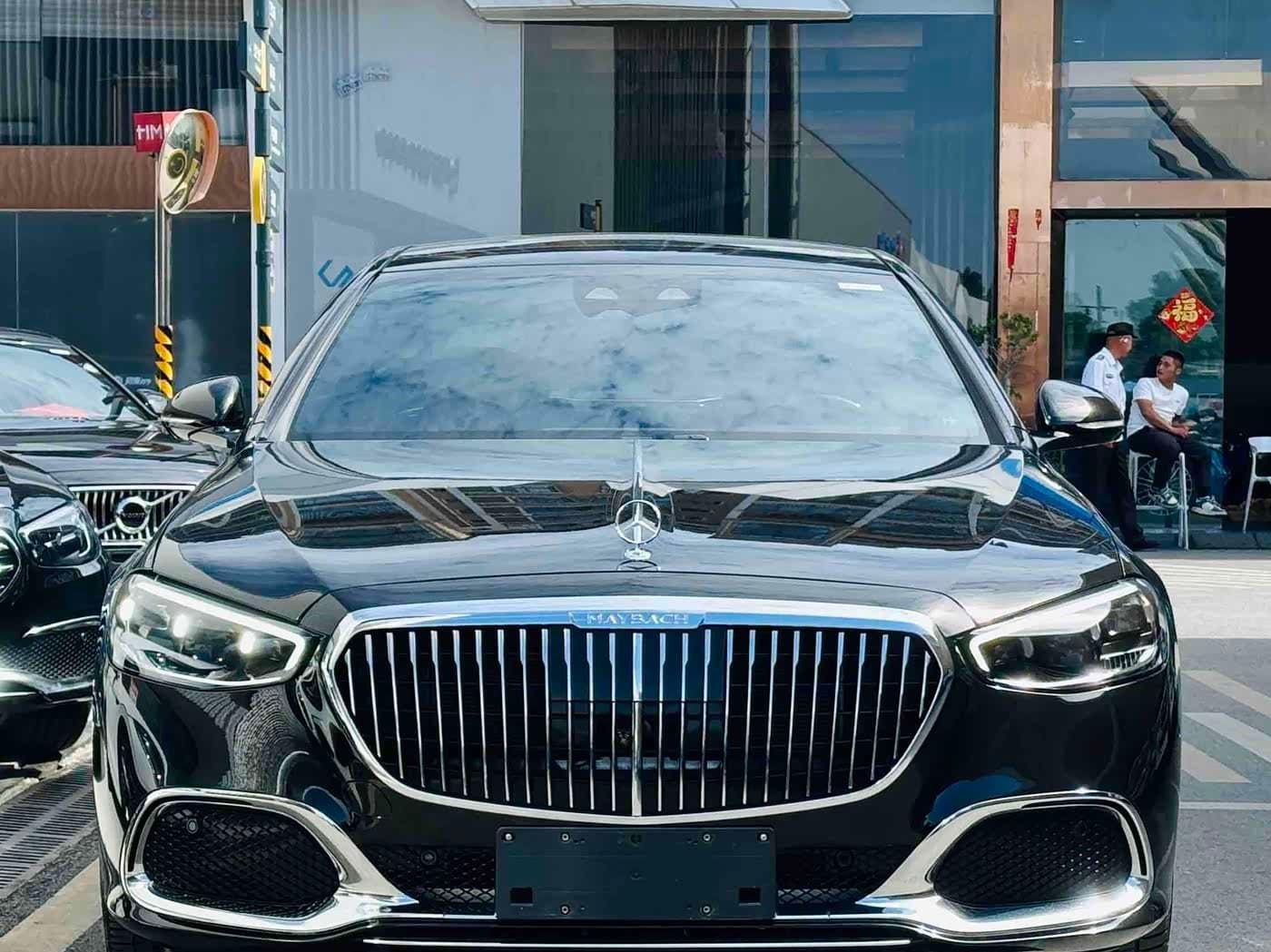 2024 Mercedes-Benz Maybach S-Class Black, 16,000 km, China export – photo 2