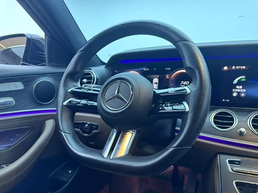 2020 Mercedes-Benz E-Class Black, 68,300 km, China export – photo 3