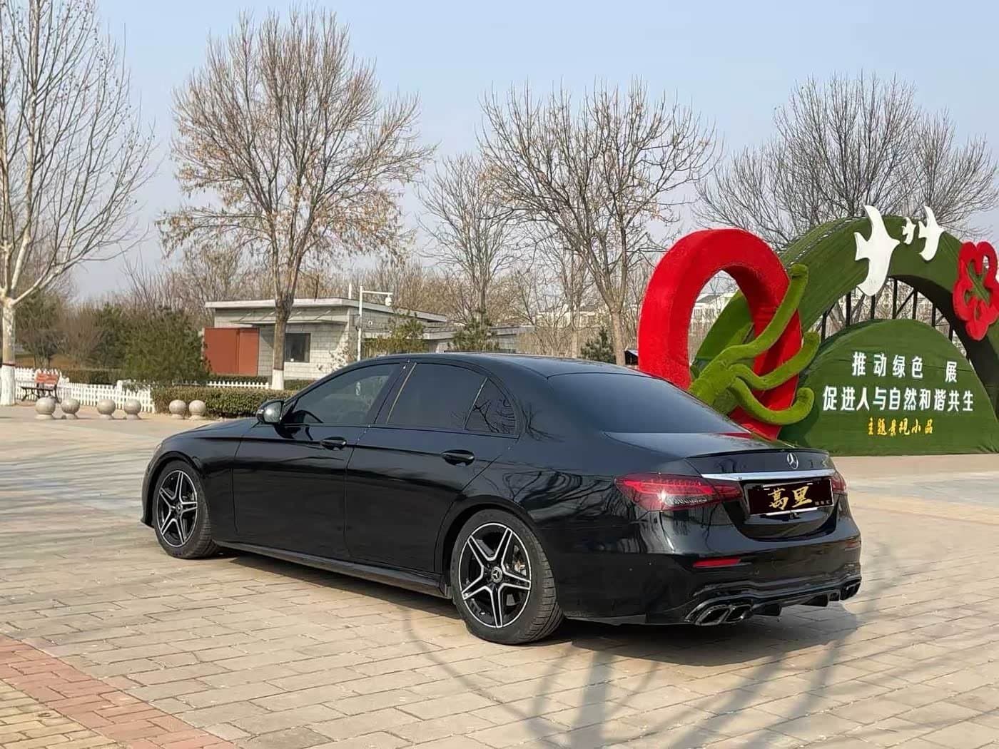 2020 Mercedes-Benz E-Class Black, 60,000 km, China export – photo 4