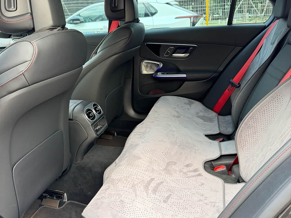 2025 Mercedes-Benz C-Class AMG Black, 2,500 km, China export – photo 7