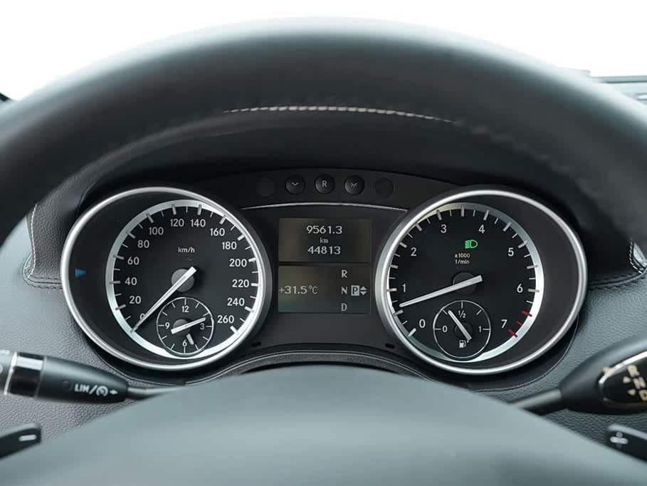 2010 Mercedes-Benz M-Class Black, 44,000 km, China export – photo 5