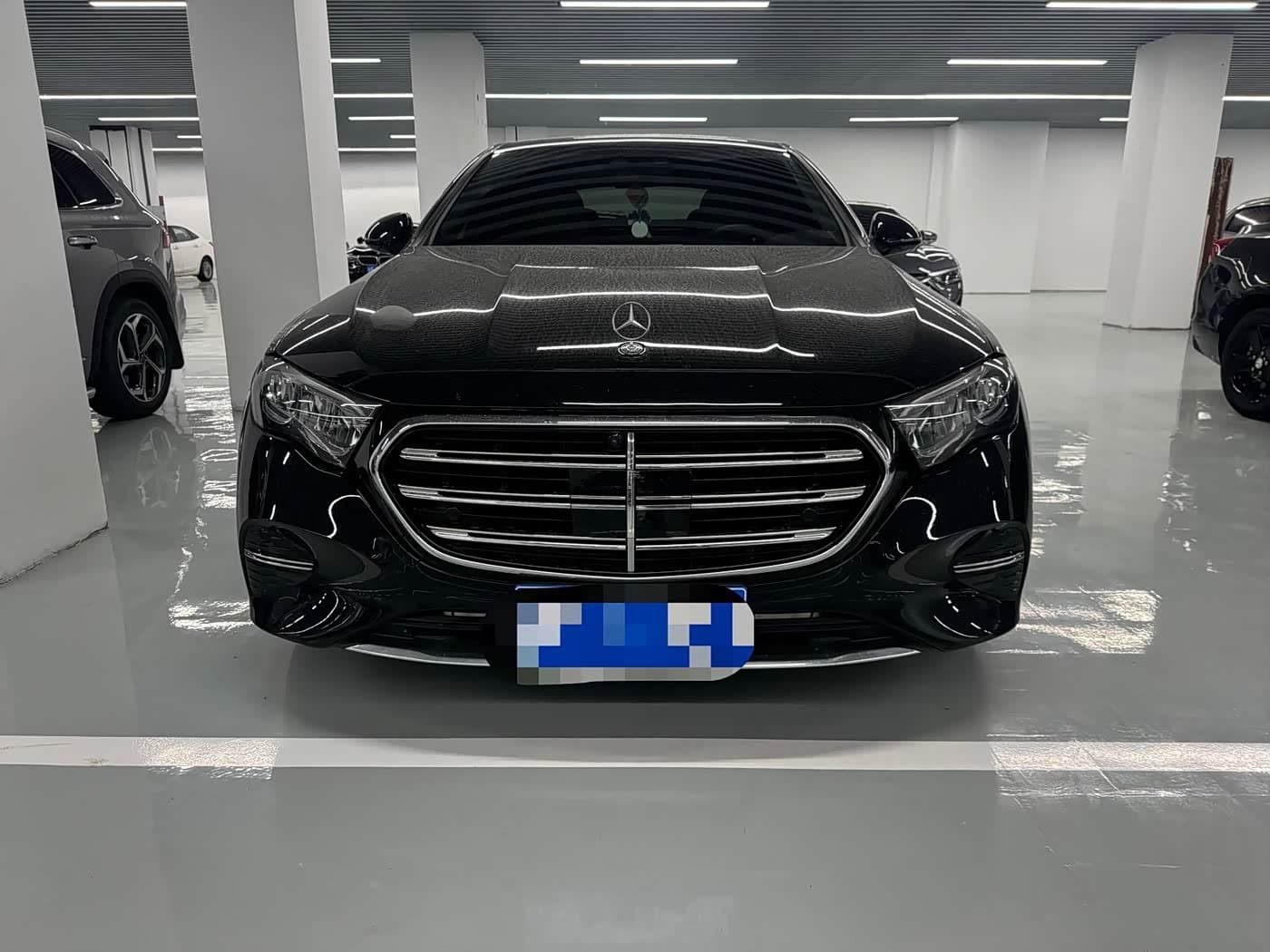 2024 Mercedes-Benz E-Class Black, 18,000 km, China export – photo 2