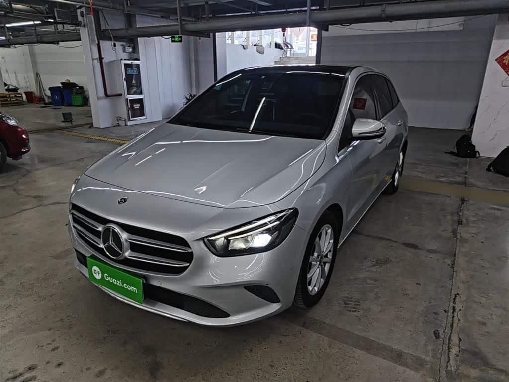 2019 Mercedes-Benz B-Class 银灰色, 55,300 km, China export – photo 1