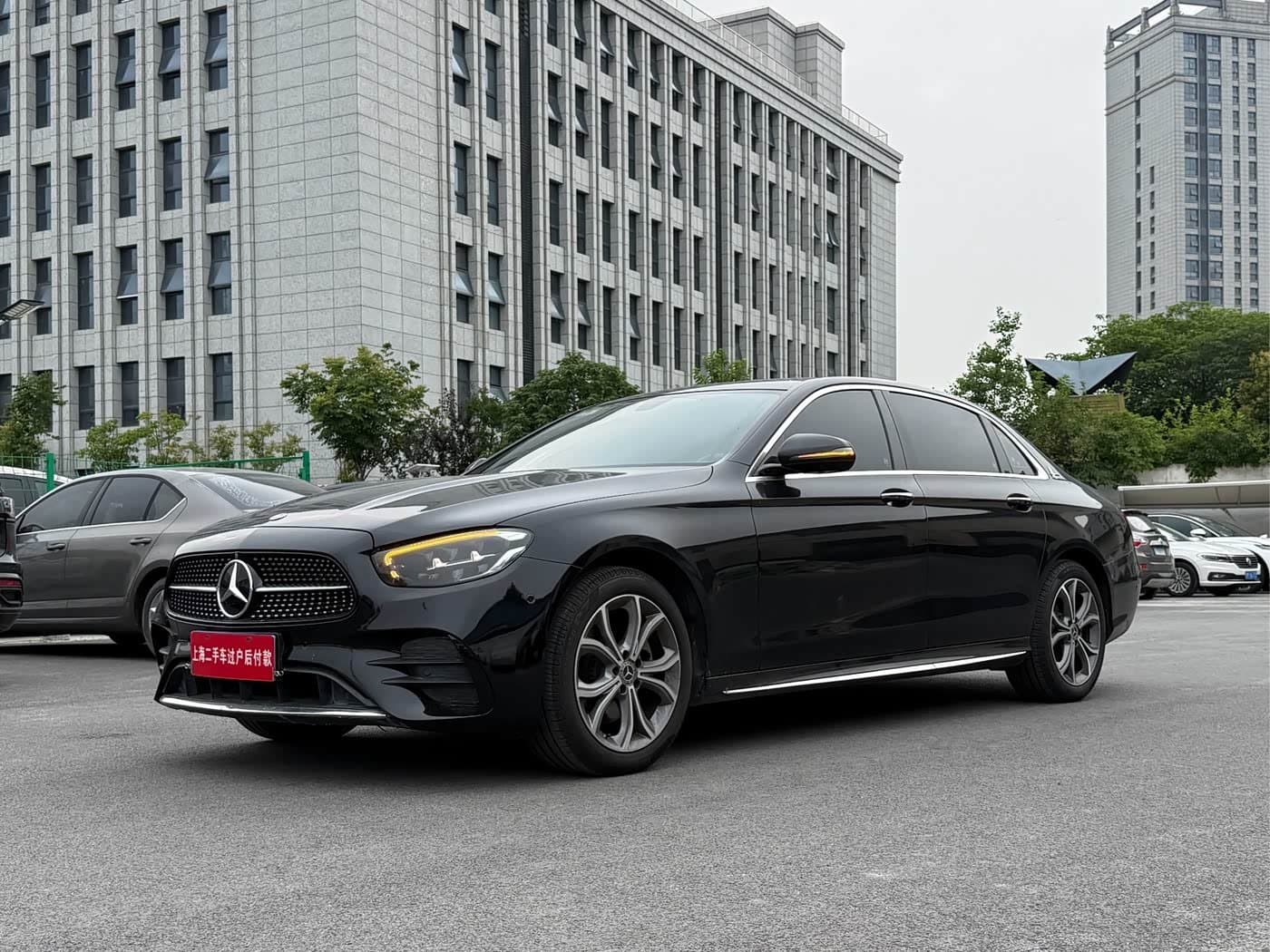 2021 Mercedes-Benz E-Class Black, 92,000 km, China export – photo 2