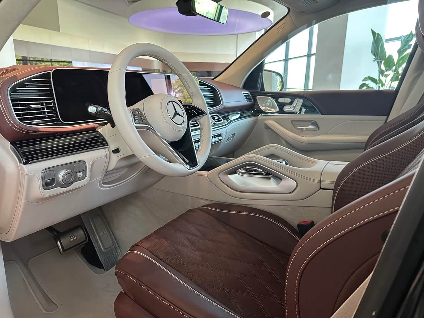 2025 Mercedes-Benz Maybach GLS Black, 100 km, China export – photo 4