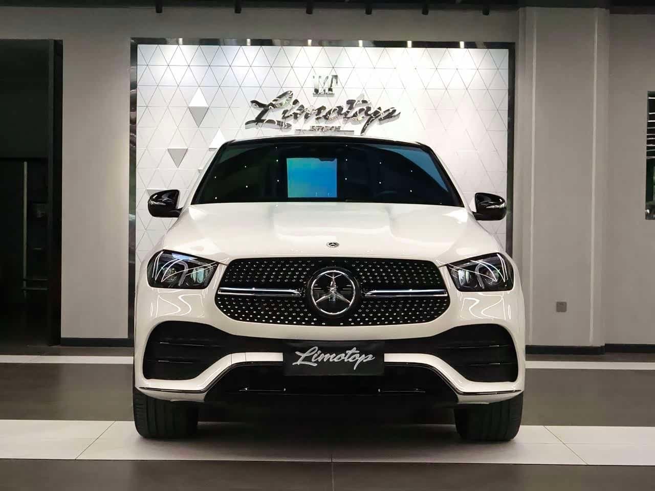 2022 Mercedes-Benz GLE Coupe White, 43,000 km, China export – photo 2
