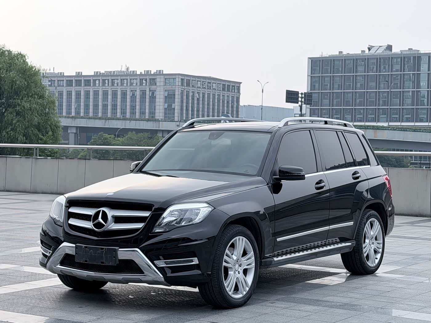 2014 Mercedes-Benz GLK-Class Black, 48,000 km, China export – photo 2