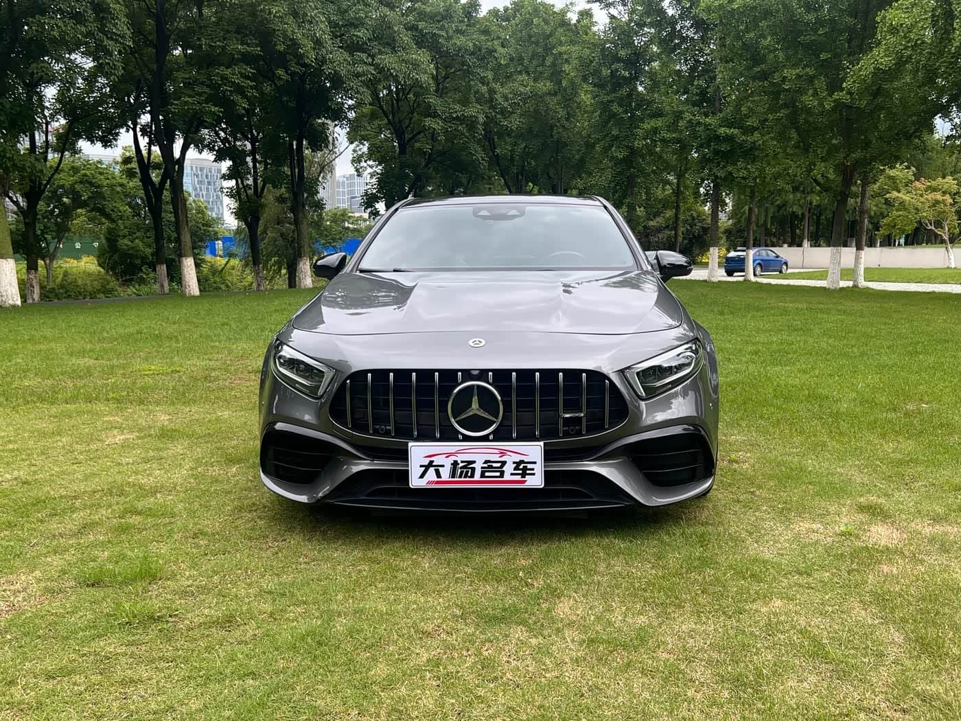 2021 Mercedes-Benz A-Class AMG 银灰色, 40,000 km, China export – photo 2