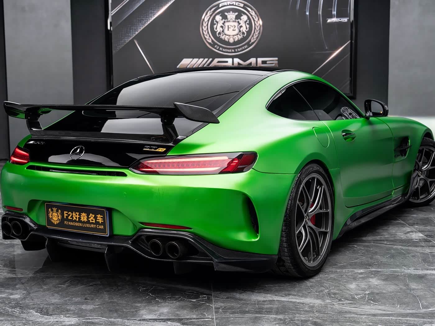2015 Mercedes-Benz AMG GT 银灰色, 80,000 km, China export – photo 2