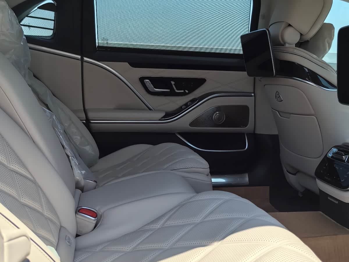 2023 Mercedes-Benz Maybach S-Class White, 26,000 km, China export – photo 2