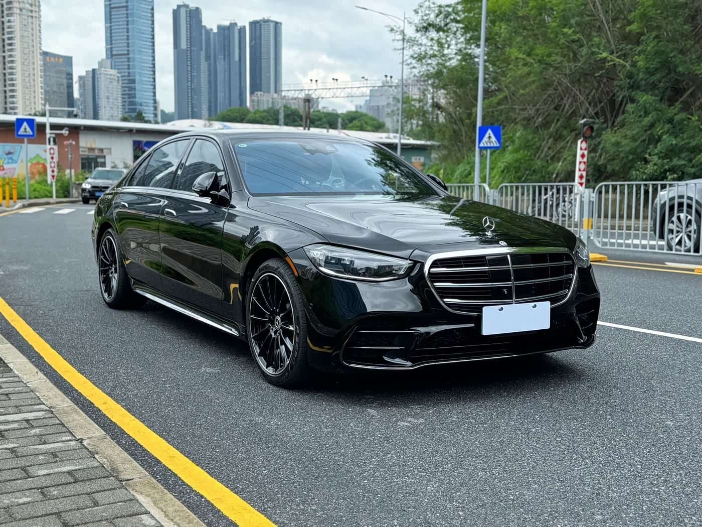 2022 Mercedes-Benz S-Class Black, 40,000 km, China export – photo 2