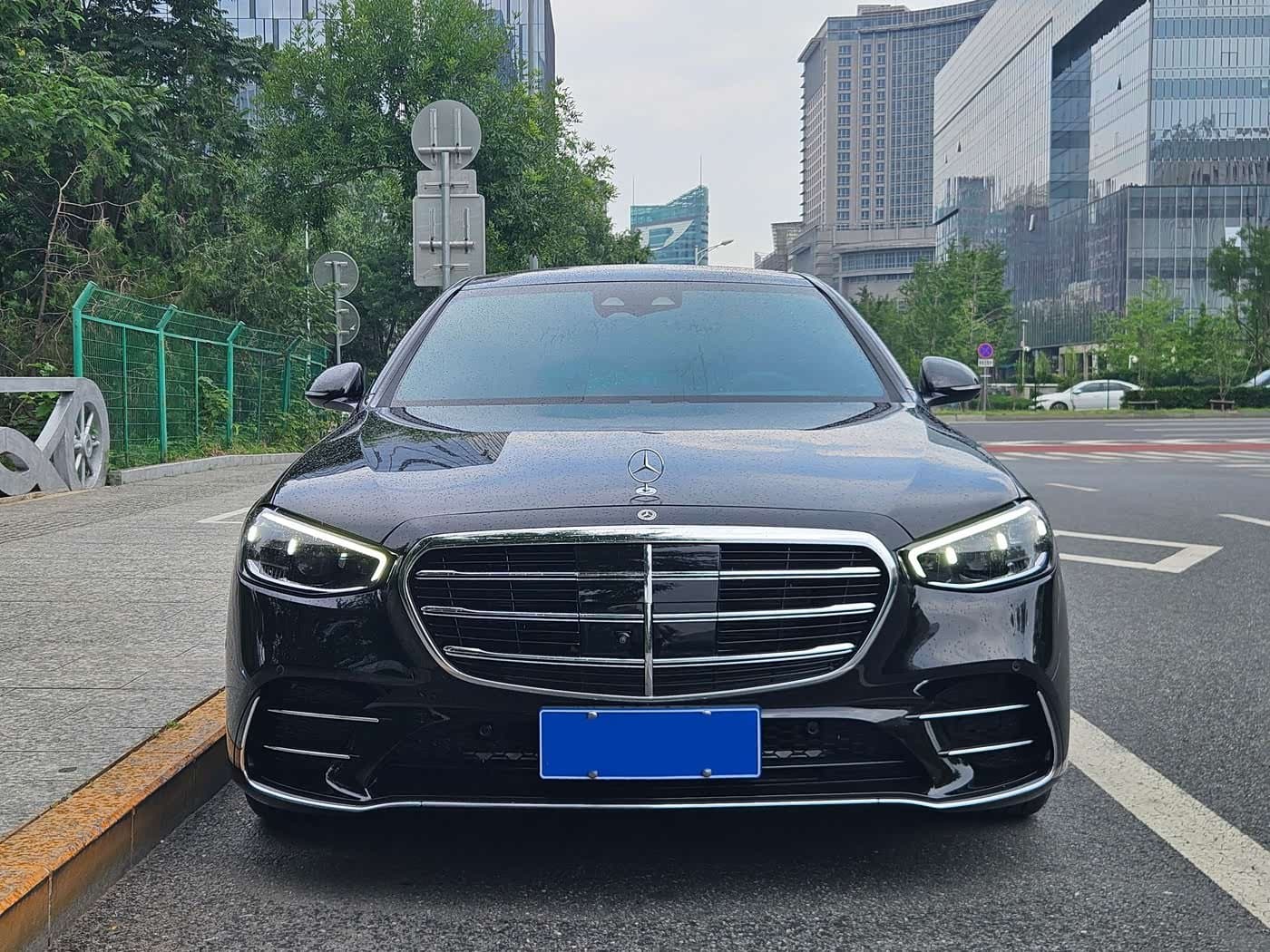 2022 Mercedes-Benz S-Class Black, 8,300 km, China export – photo 4