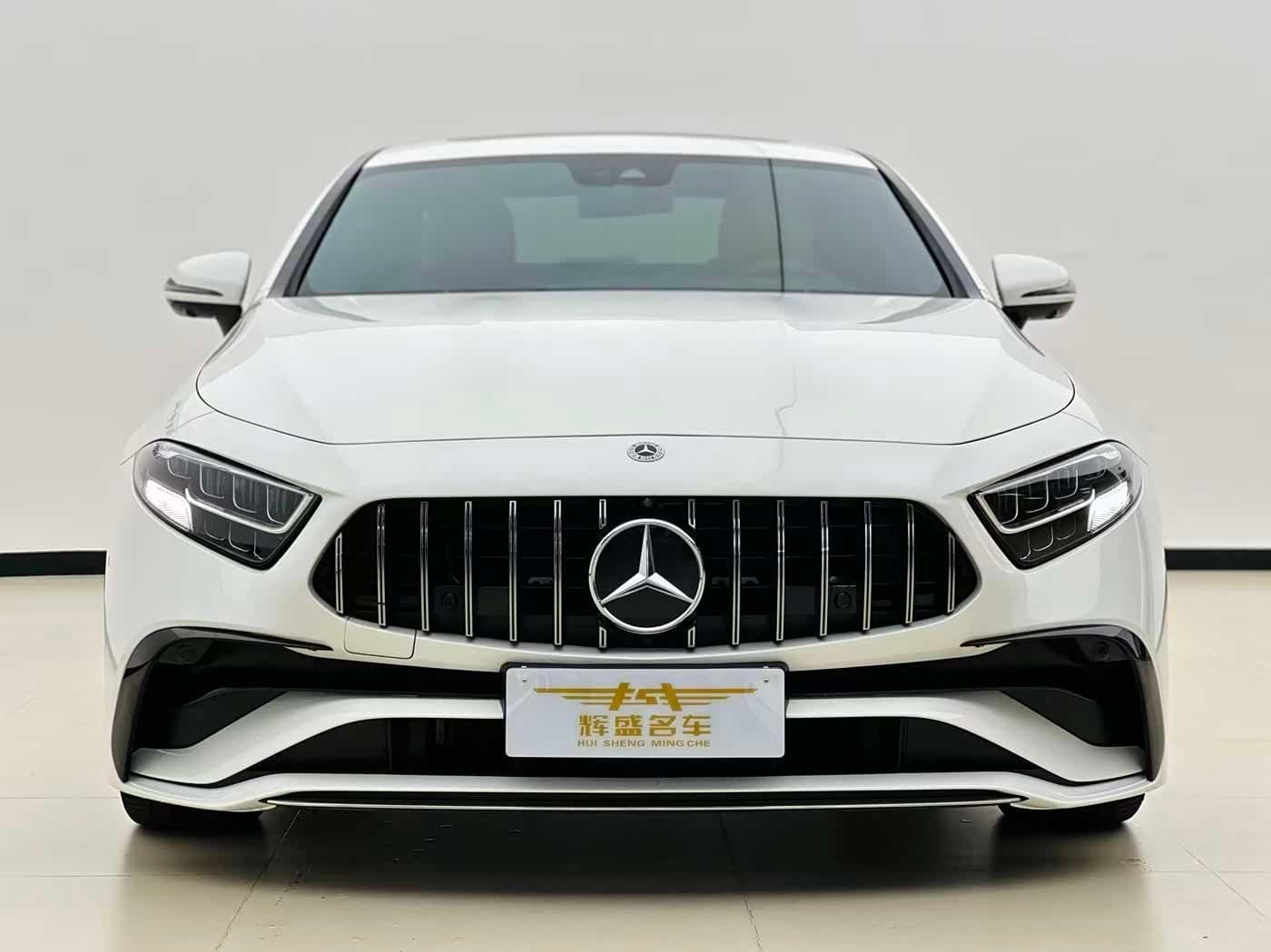 2022 Mercedes-Benz CLS White, 19,000 km, China export – photo 2