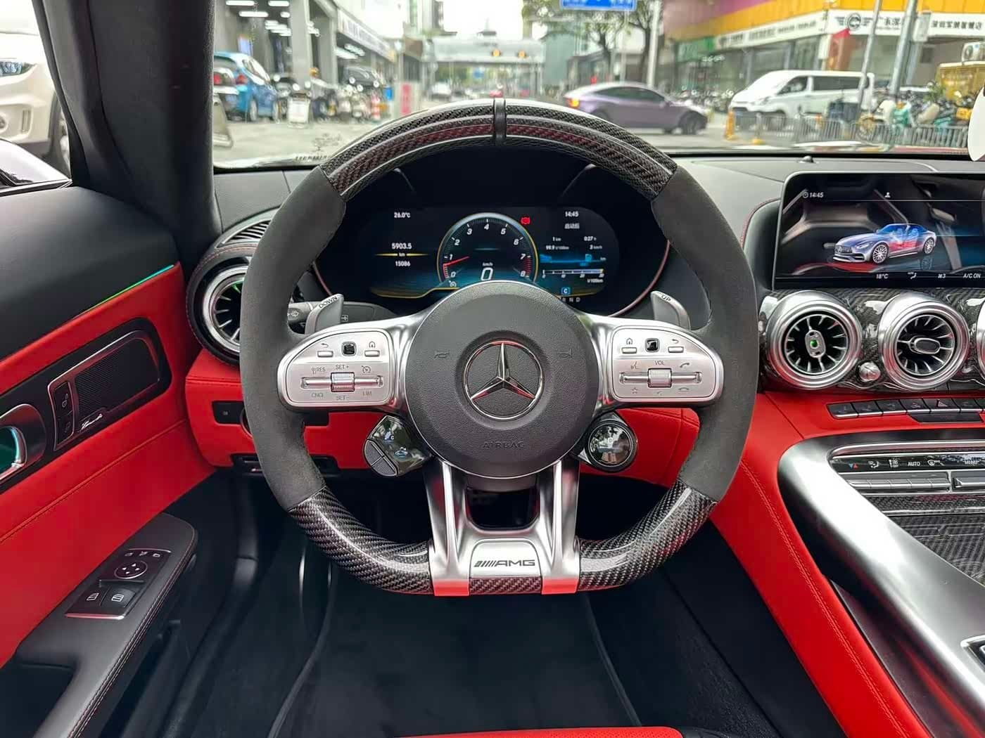2019 Mercedes-Benz AMG GT White, 18,000 km, China export – photo 7
