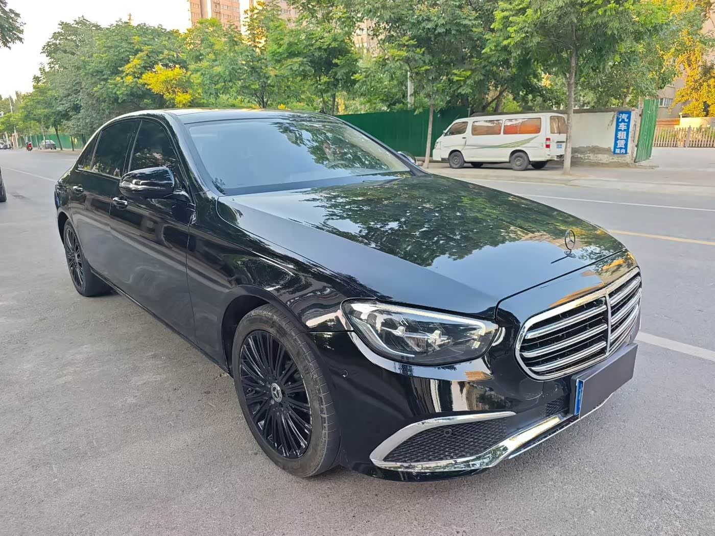 2021 Mercedes-Benz E-Class Black, 49,200 km, China export – photo 1