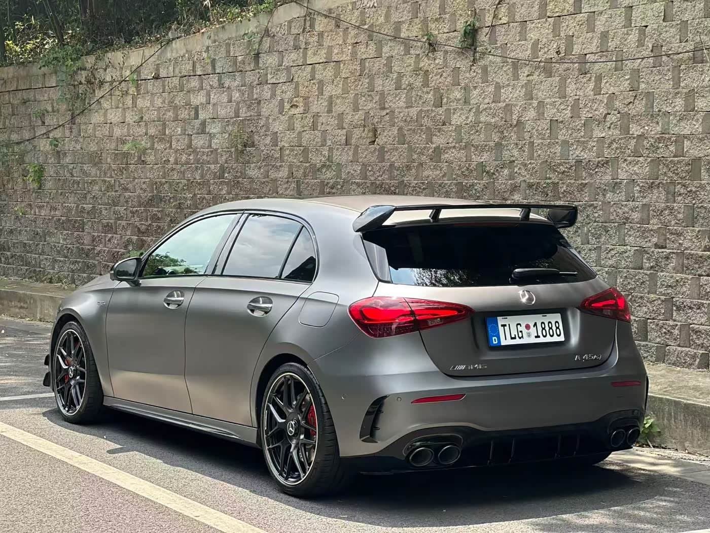 2024 Mercedes-Benz A-Class AMG 银灰色, 17,000 km, China export – photo 3