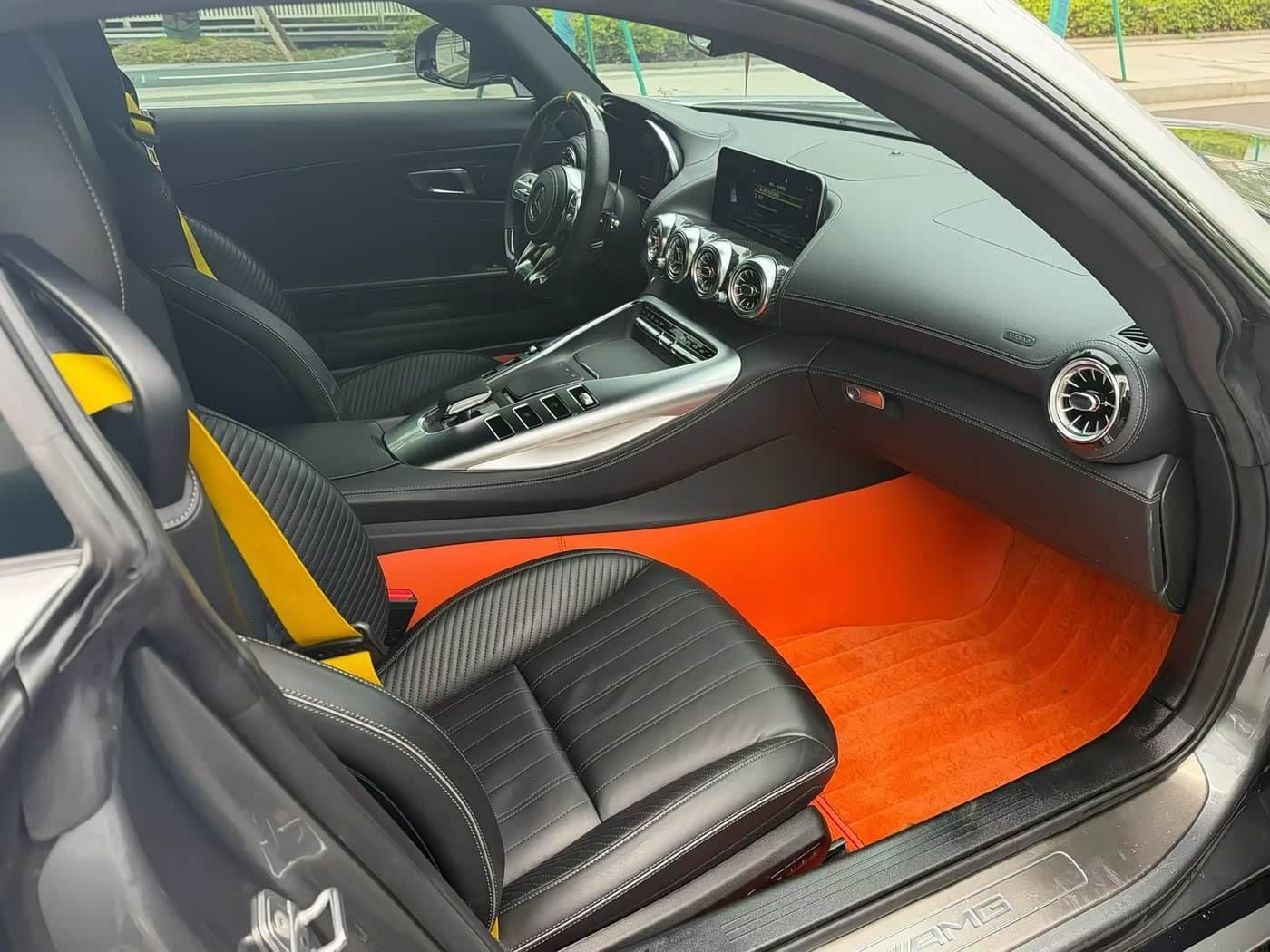 2019 Mercedes-Benz AMG GT 银灰色, 50,000 km, China export – photo 6