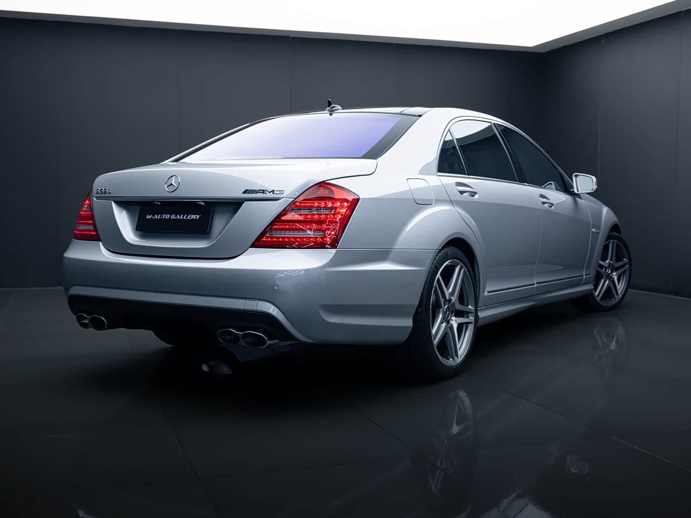 2013 Mercedes-Benz S-Class AMG 银灰色, 32,000 km, China export – photo 6