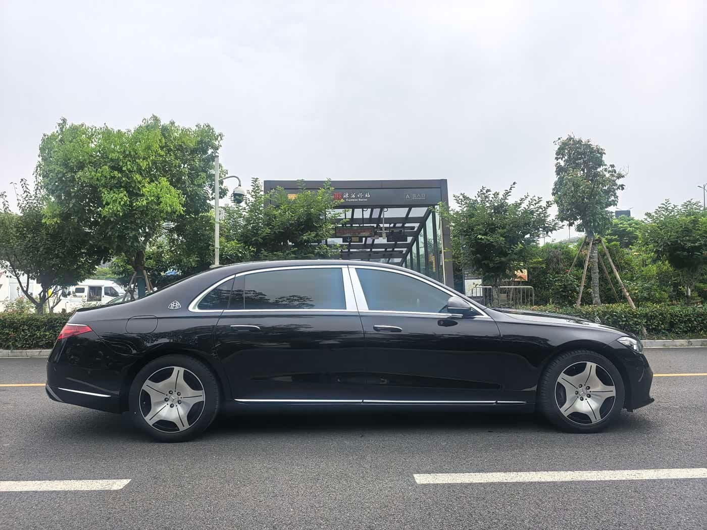 2022 Mercedes-Benz Maybach S-Class Black, 40,000 km, China export – photo 4
