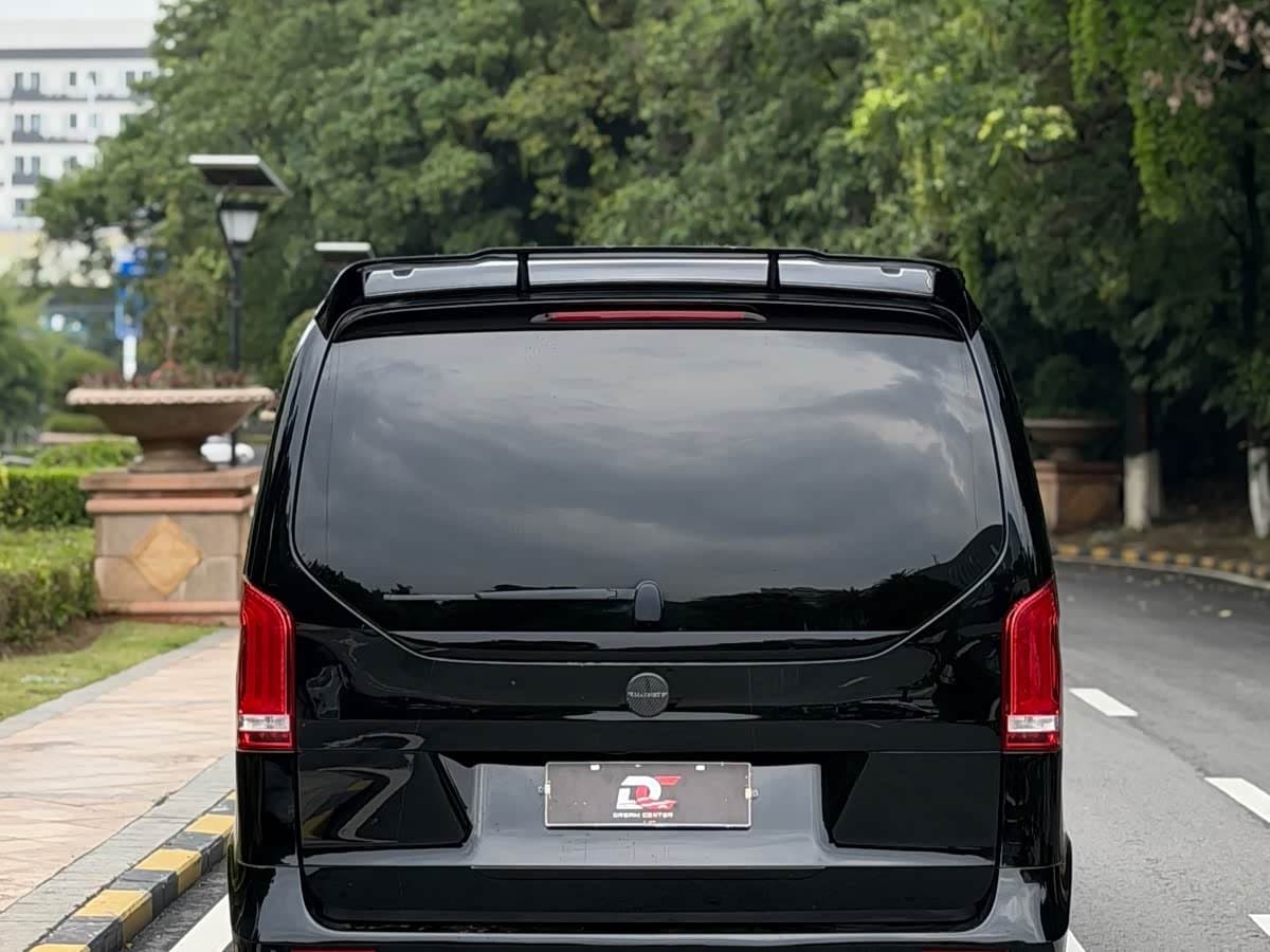 2022 Mercedes-Benz V-Class Black, 55,000 km, China export – photo 4