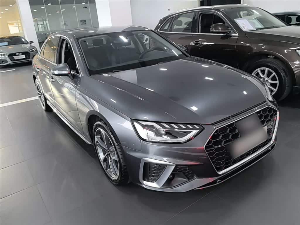 2021 Audi A4L 银灰色, 61,800 km, China export – photo 4