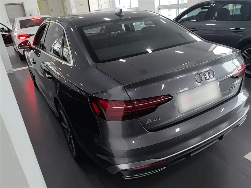 2021 Audi A4L 银灰色, 61,800 km, China export – photo 5