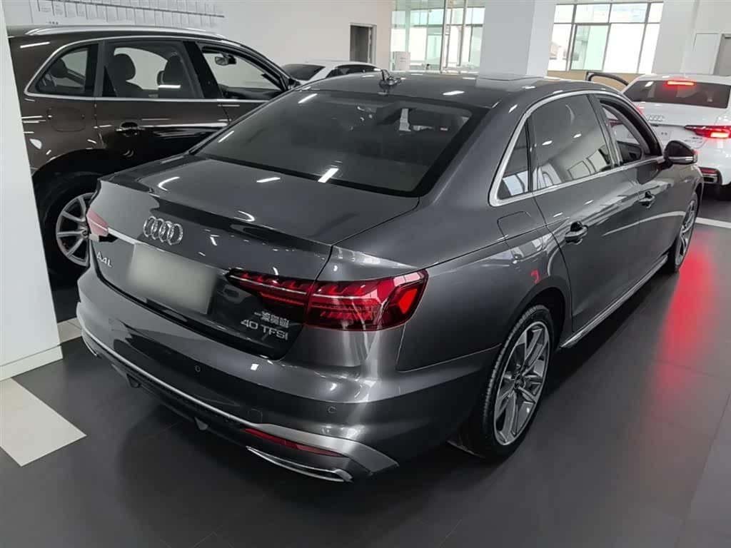 2021 Audi A4L 银灰色, 61,800 km, China export – photo 7