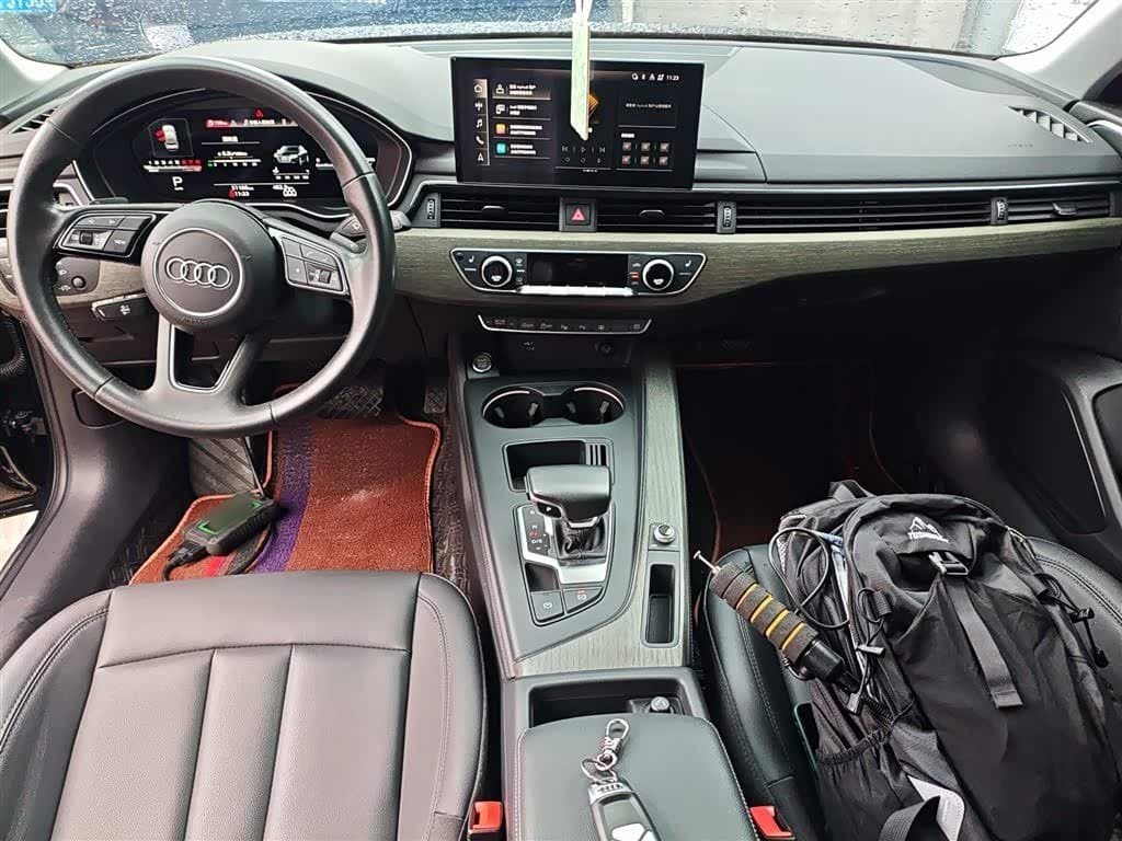 2021 Audi A4L Black, 51,100 km, China export – photo 7