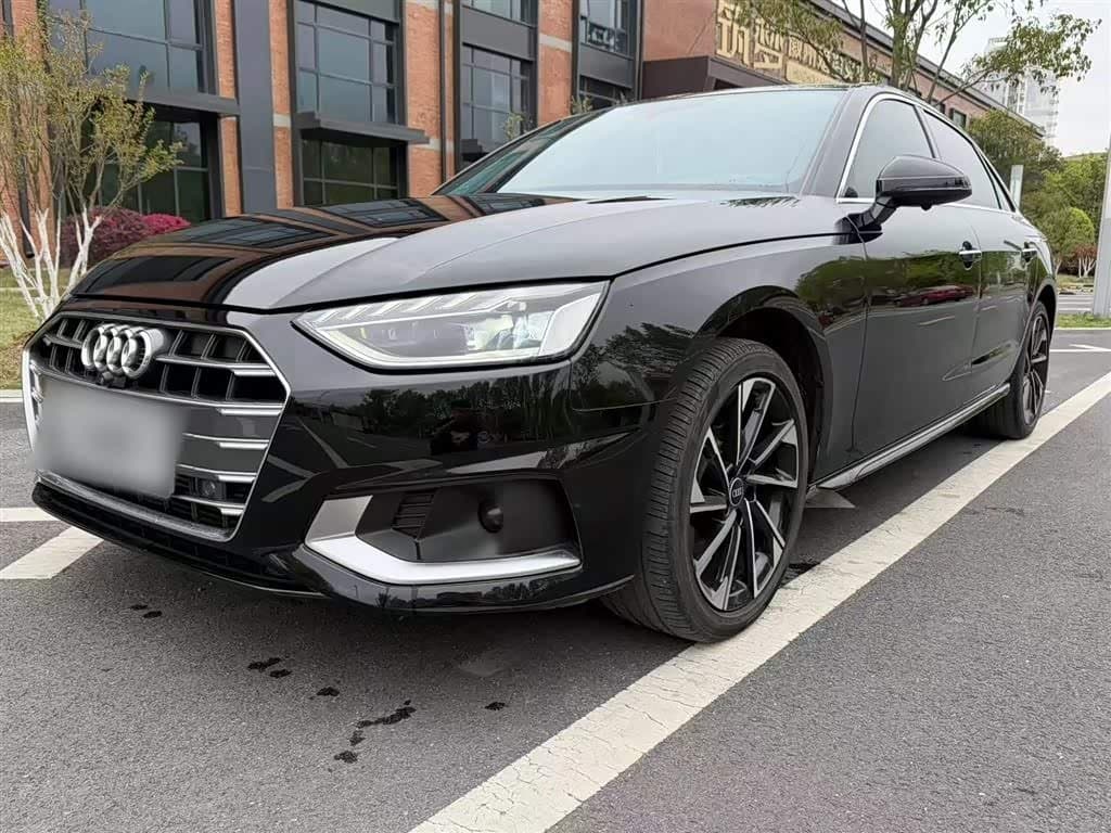 2021 Audi A4L Black, 51,100 km, China export – photo 2