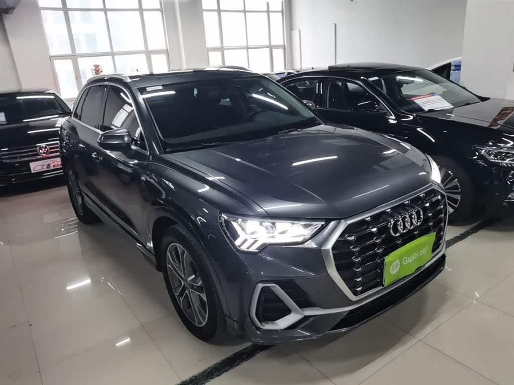 2020 Audi Q3 银灰色, 73,500 km, China export – photo 4