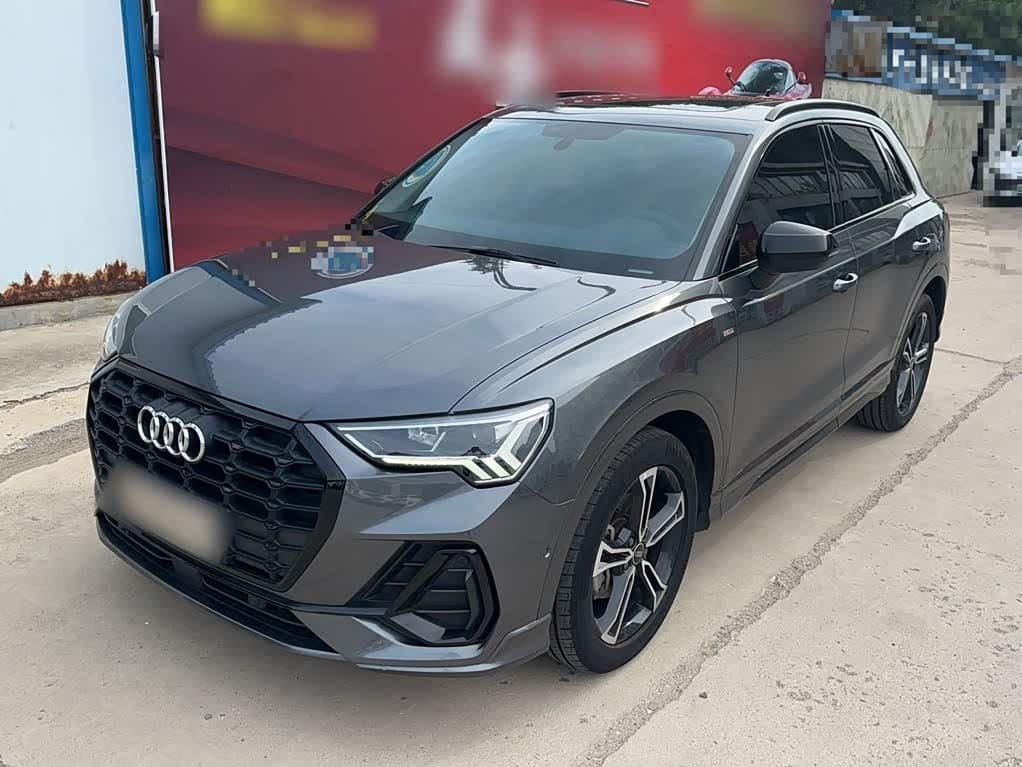 2020 Audi Q3 银灰色, 103,800 km, China export – photo 1