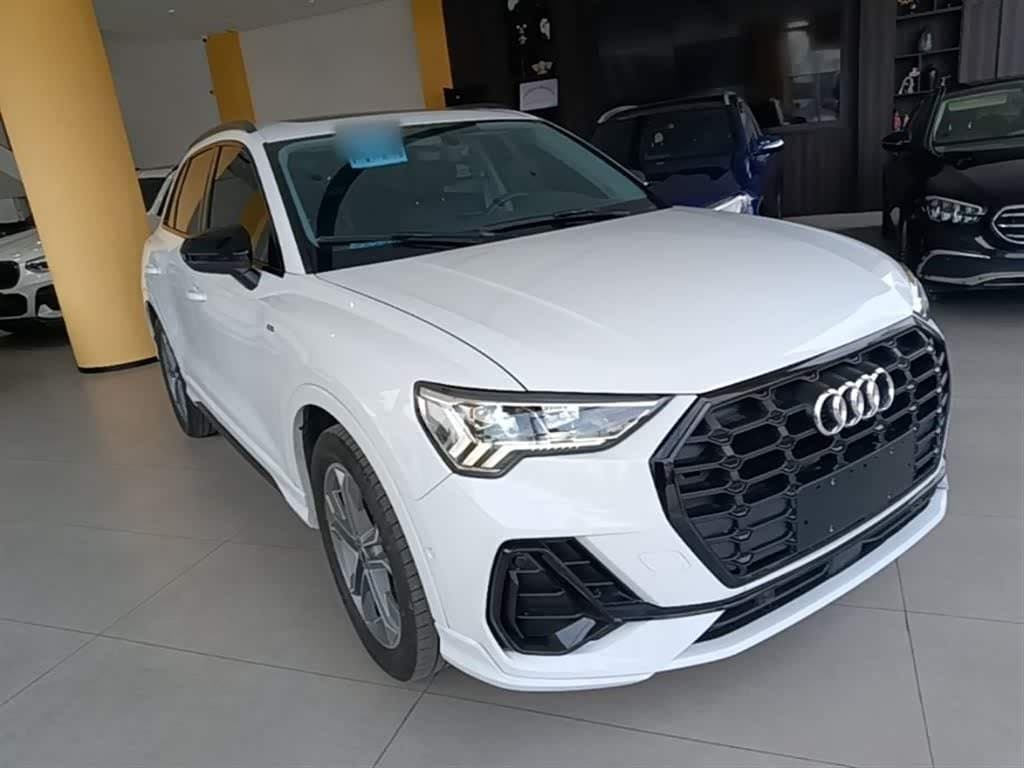 2022 Audi Q3 White, 57,200 km, China export – photo 4
