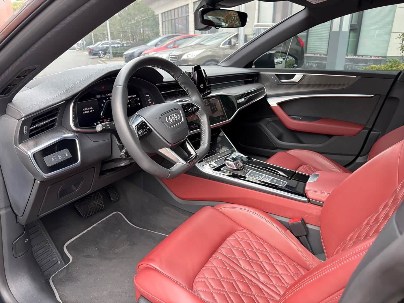 2022 Audi A7L Black, 31,000 km, China export – photo 6