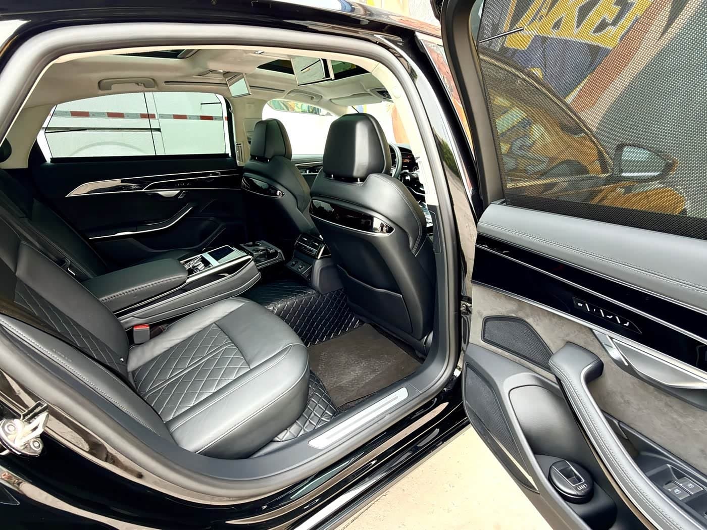 2021 Audi A8 New Energy Black, 65,000 km, China export – photo 6