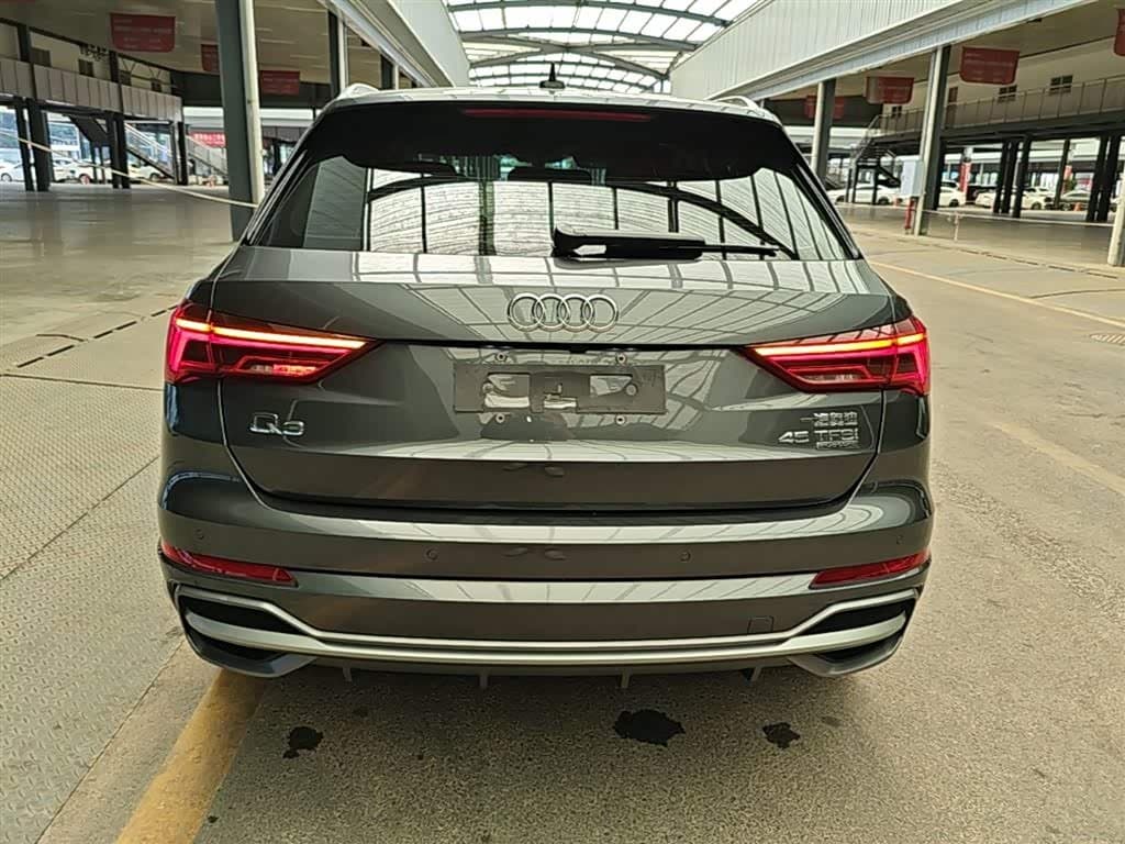 2020 Audi Q3 银灰色, 83,700 km, China export – photo 6