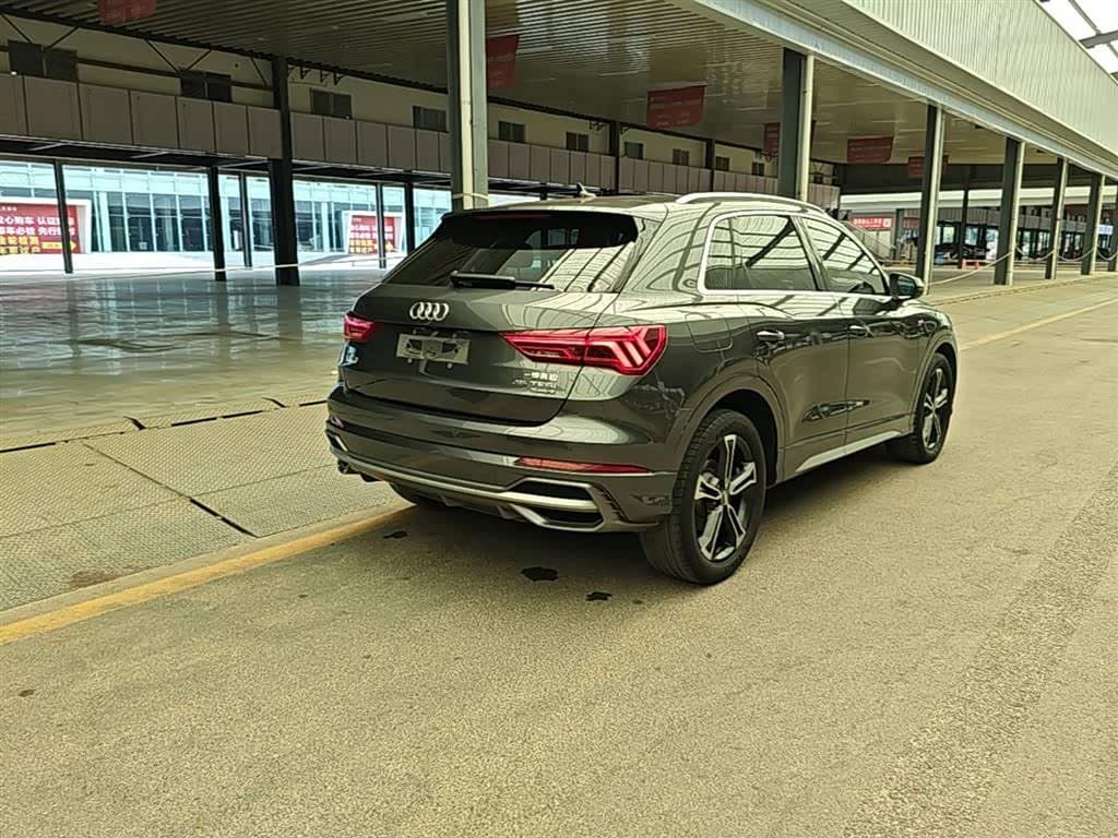 2020 Audi Q3 银灰色, 83,700 km, China export – photo 7
