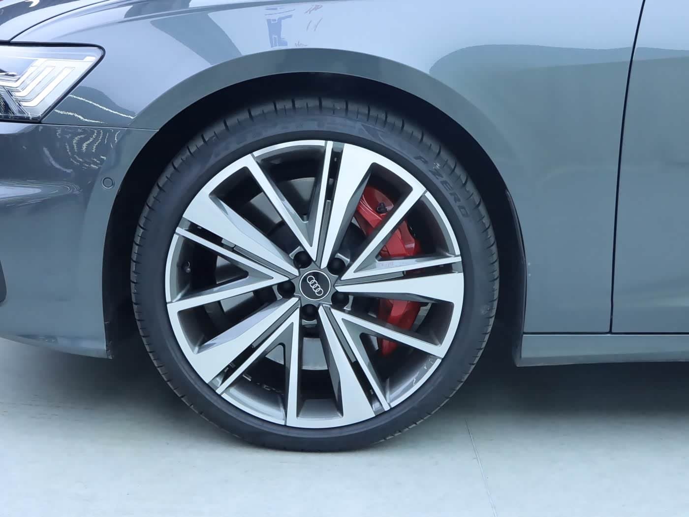 2023 Audi S6 银灰色, 54,800 km, China export – photo 4