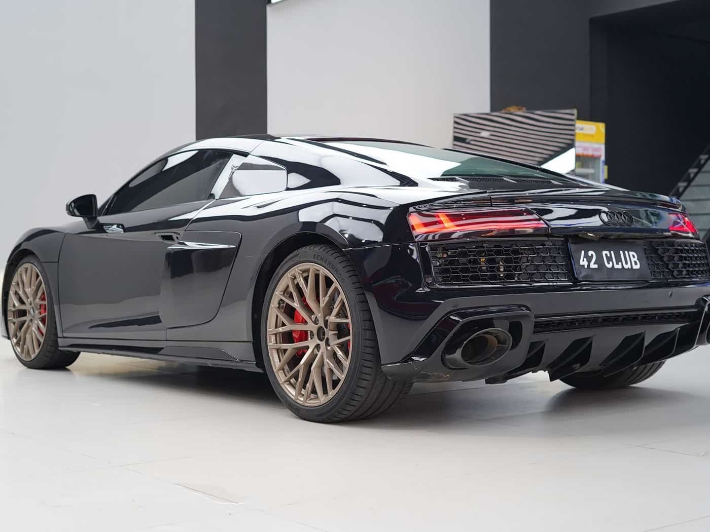 2016 Audi R8 Black, 20,000 km, China export – photo 7