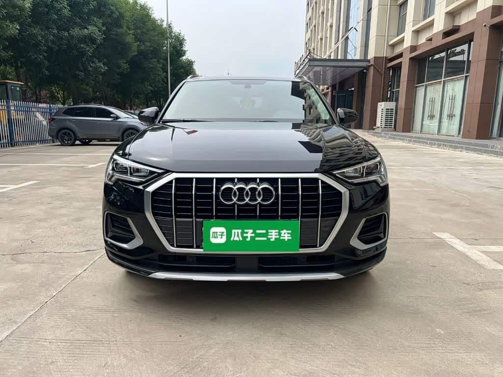 2020 Audi Q3 Black, 78,000 km, China export – photo 3