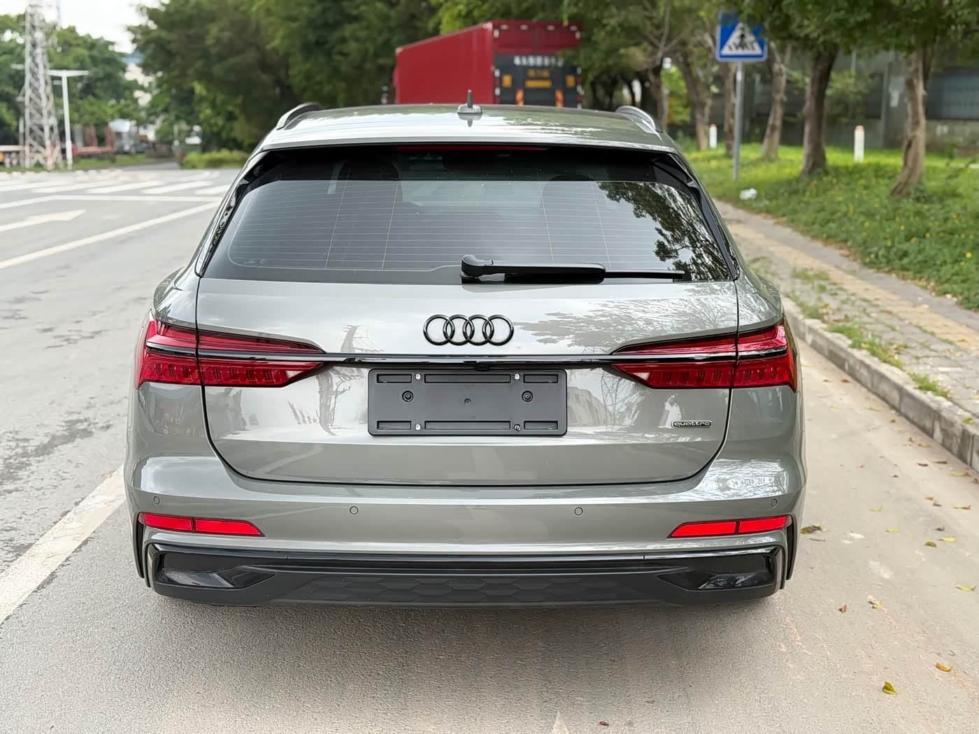 2023 Audi A6 银灰色, 20,000 km, China export – photo 5