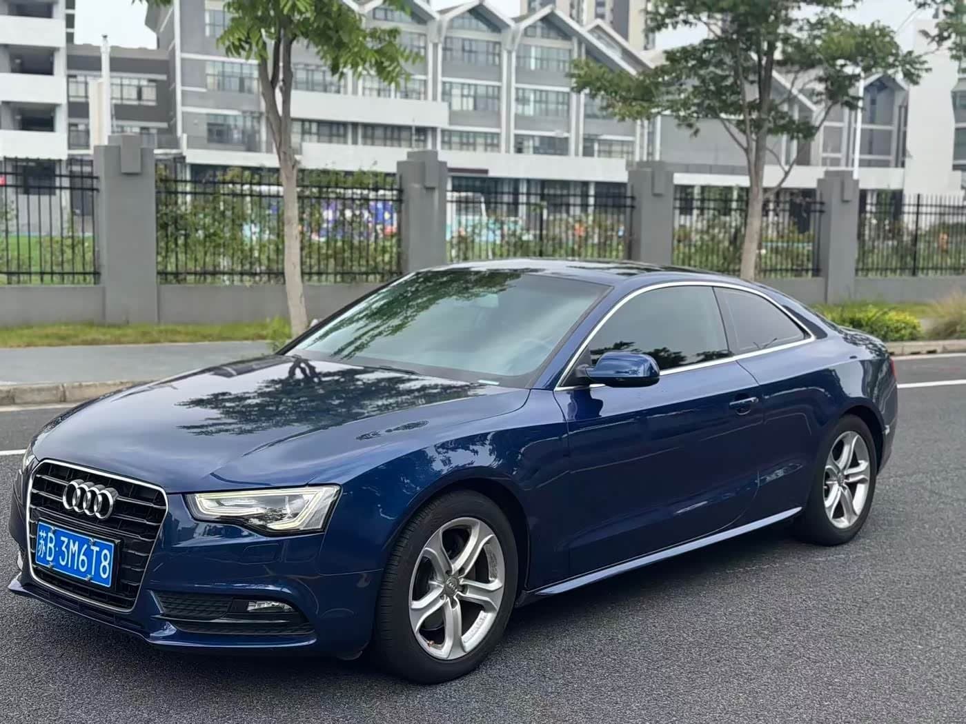 2014 Audi A5 Blue, 130,000 km, China export – photo 2