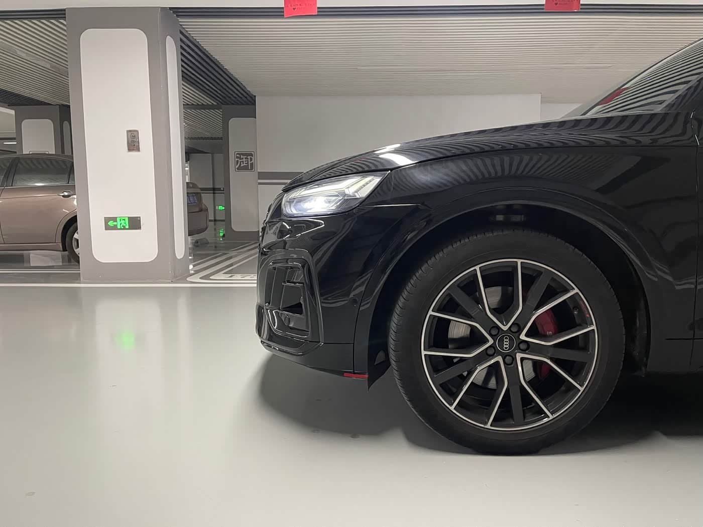 2021 Audi SQ5 Black, 34,000 km, China export – photo 5